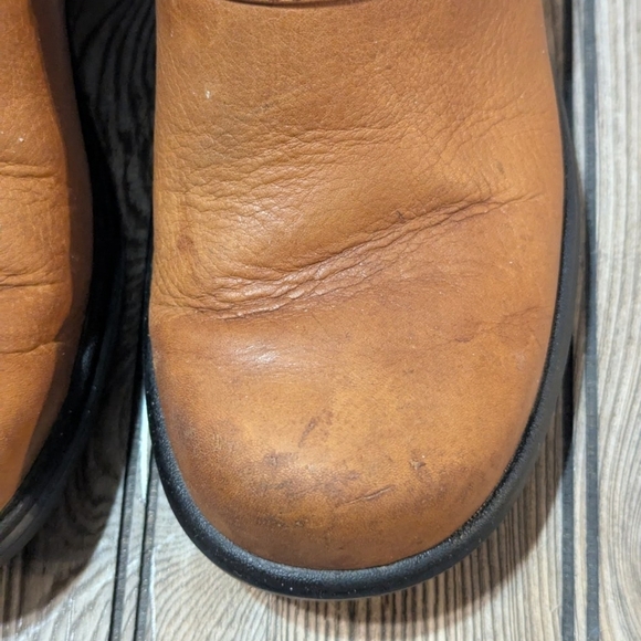 Ariat Womens Tan Leather Camel Slip-On Clogs Size 7.5B - Picture 3 of 13